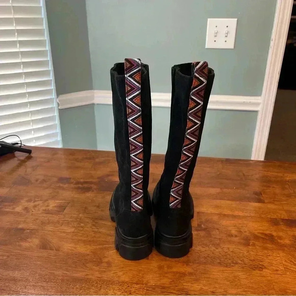 New Farm Rio Anthropologie tall black suede lug sole boots embroidered back sz 7 - Picture 10 of 13